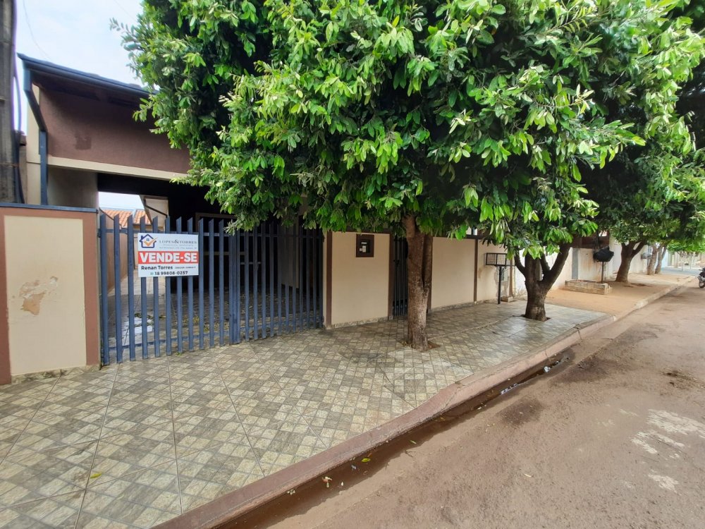 Casa - Venda - Jd. das Paineiras - Presidente Epitcio - SP